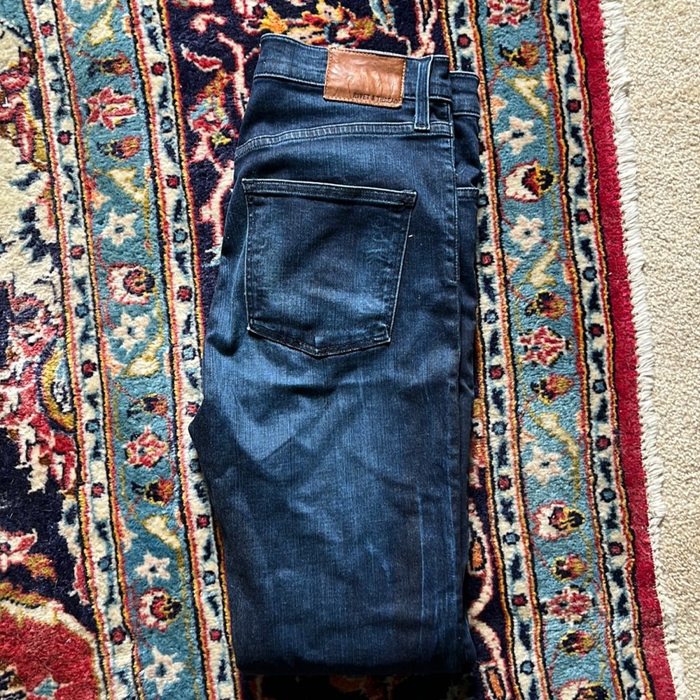Rivet and thread skinny jeans